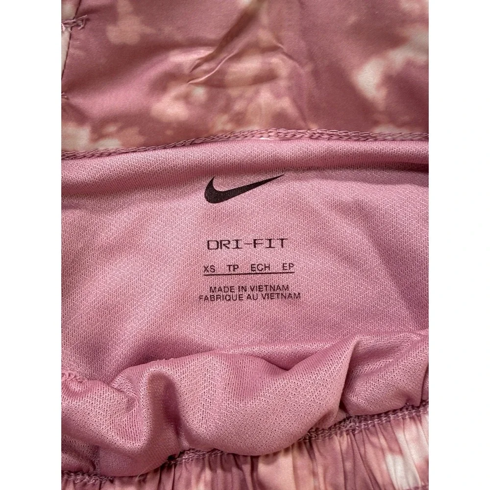 Nike Dri-Fit Tie Dye Training Shorts Women's XS Pink Elastic Waist‎ NWT